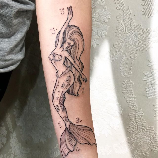 tattoo feminin sirene 75