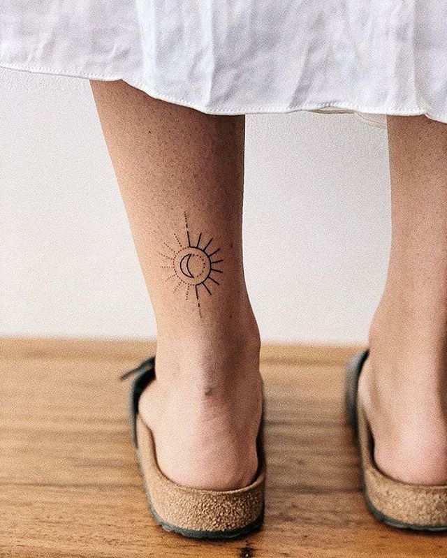 tattoo feminin soleil 03