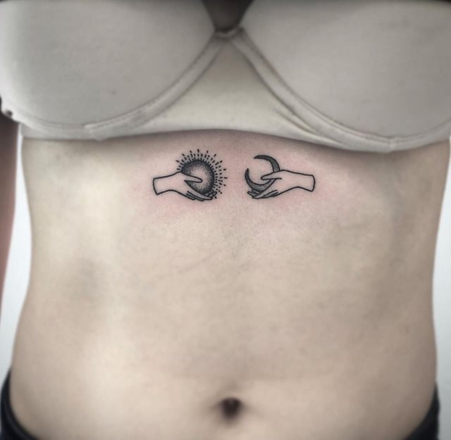 tattoo feminin soleil et la lune 02