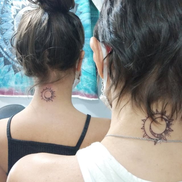 tattoo feminin soleil et la lune 08
