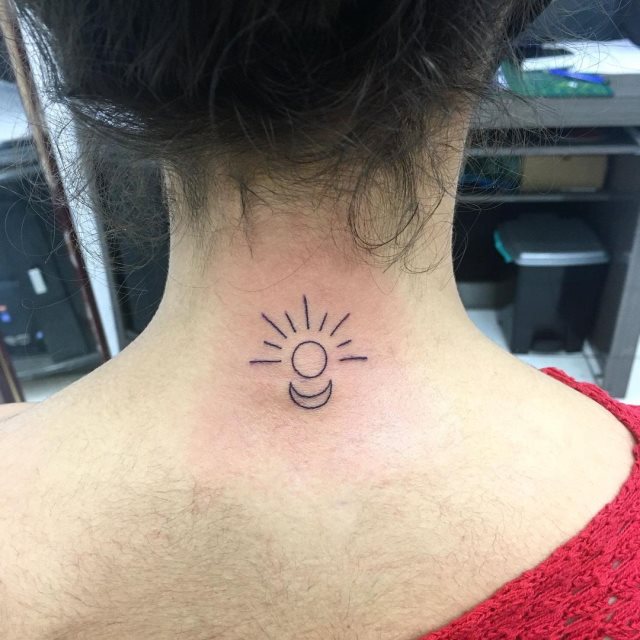 tattoo feminin soleil et la lune 48
