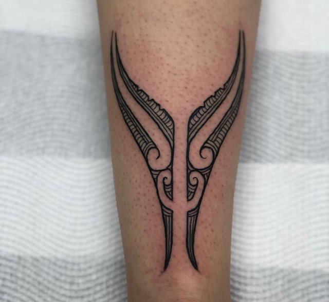 tattoo feminin style maori 31