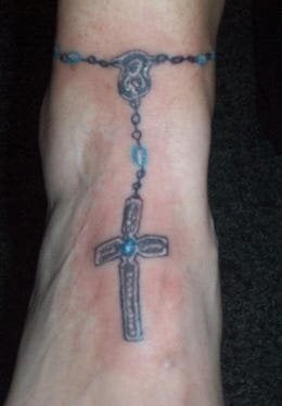 tatouage chapelet 1042