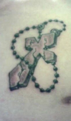 tatouage chapelet 1055