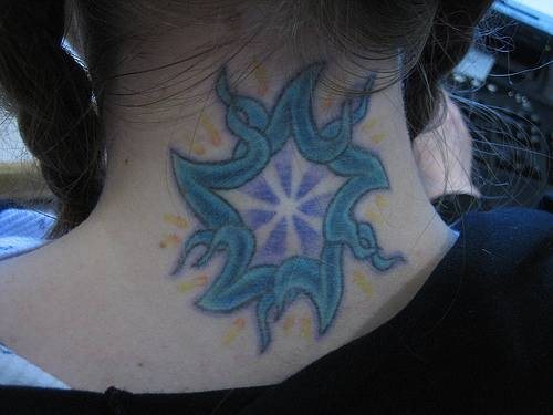 tatouage cou 1012