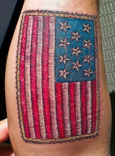 tatouage drapeau 520