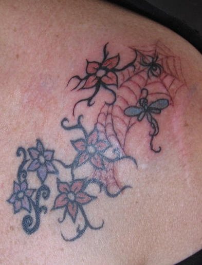 tatouage épaule 1026