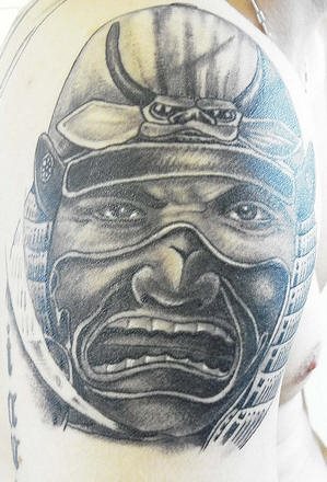 tatouage guerrier 1019