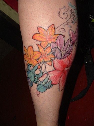 tatouage mollet jambe 1039