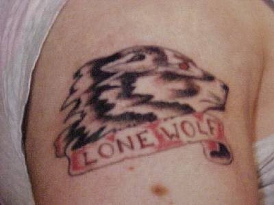 tatouage loup 1001