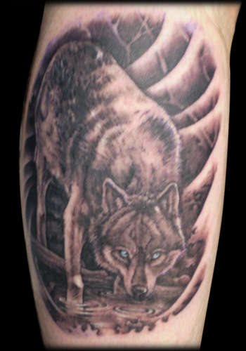 tatouage loup 1027