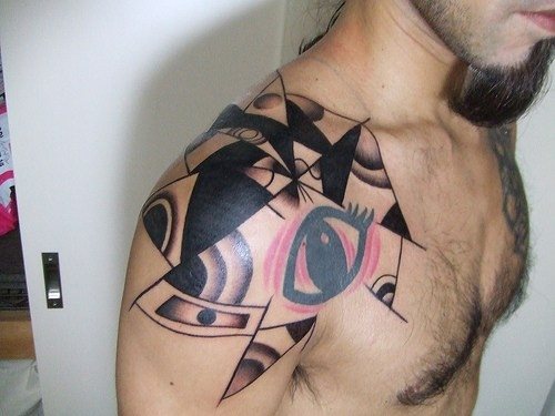 tatouage yeux 1014