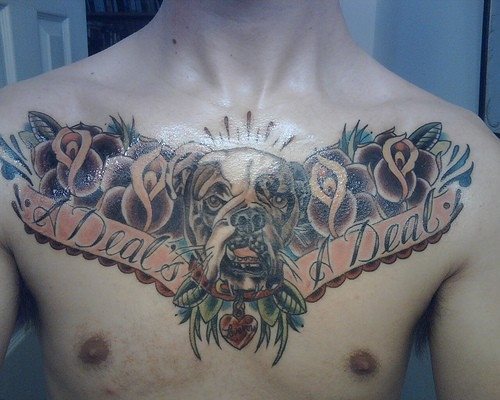 tatouage poitrine 1062