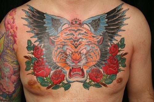 tatouage poitrine 1007