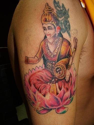 tatouage religion 1070