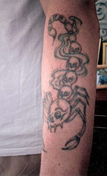 tatouage scorpion 1026