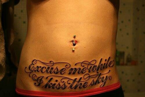 tatouage abdomen 10