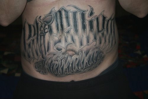 tatouage abdomen 36