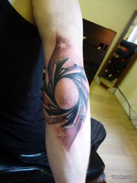 tatouage coude 13