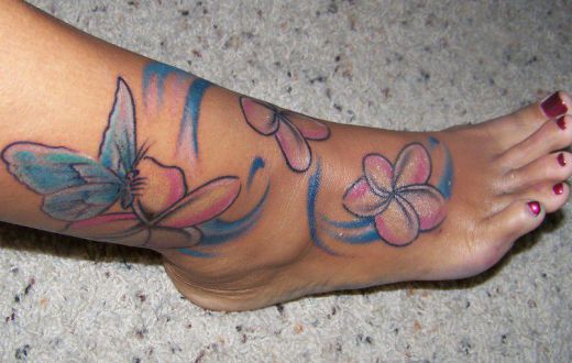 tatouage coup de pied 09