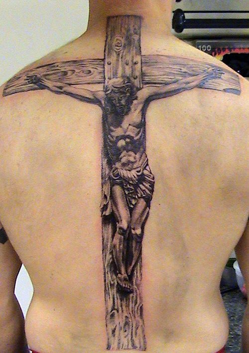 tatouage croix 16