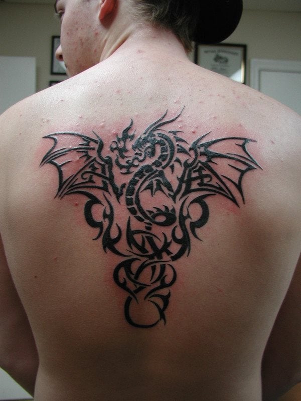 tatouage dos 31