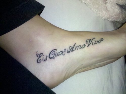 50 tatouages de phrases, de mots ou de textes en latin