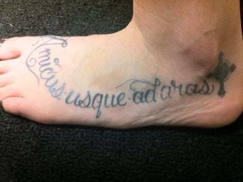 tatouage latin 26