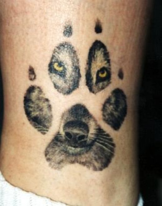 tatouage loup 46