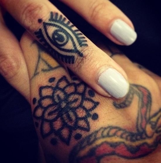 tatouage oeil 38