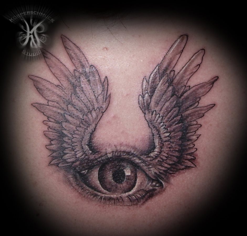 tatouage oeil 42