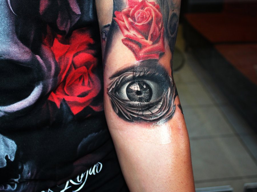 tatouage oeil 43