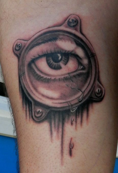 tatouage oeil 44