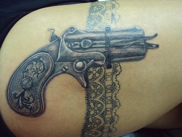 tatouage pistolet 10