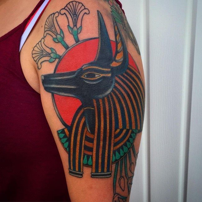 Que symbolise un tatouage égyptien ?