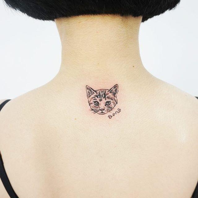 tatouage chat 47