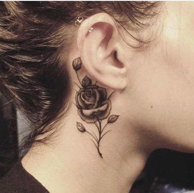 tatouage derriere oreille 15