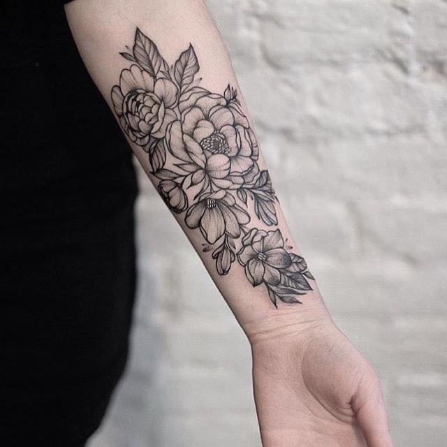 tatouage fleur 29