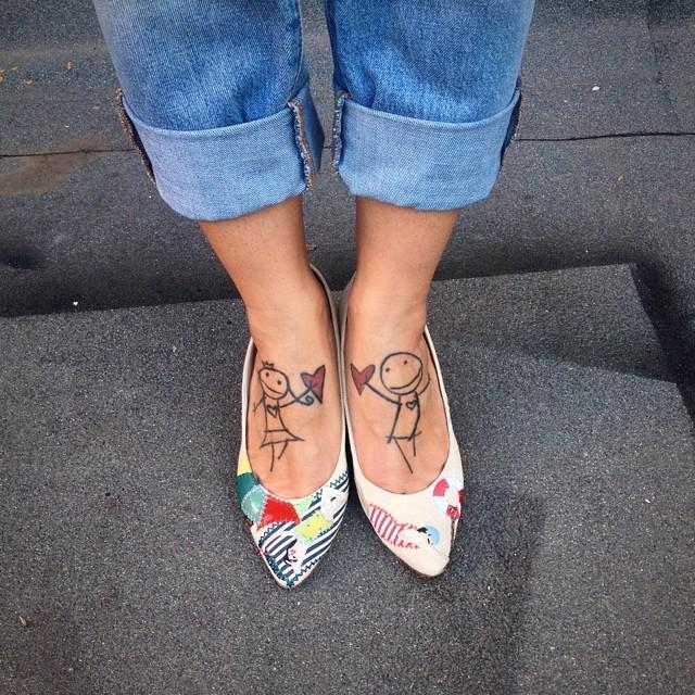 190 Tatouages uniquement sur le pied