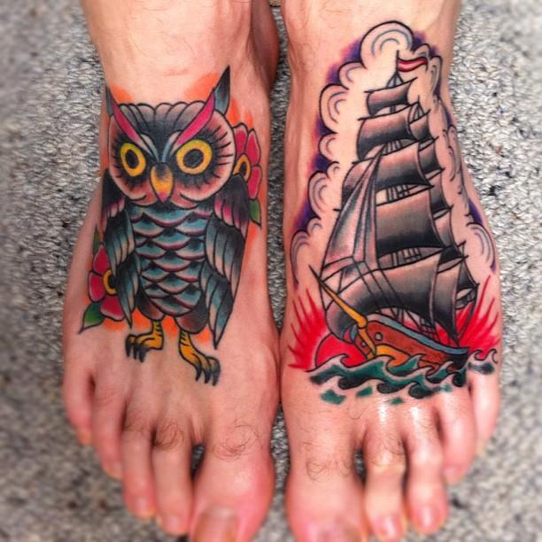 tatouage pied 185