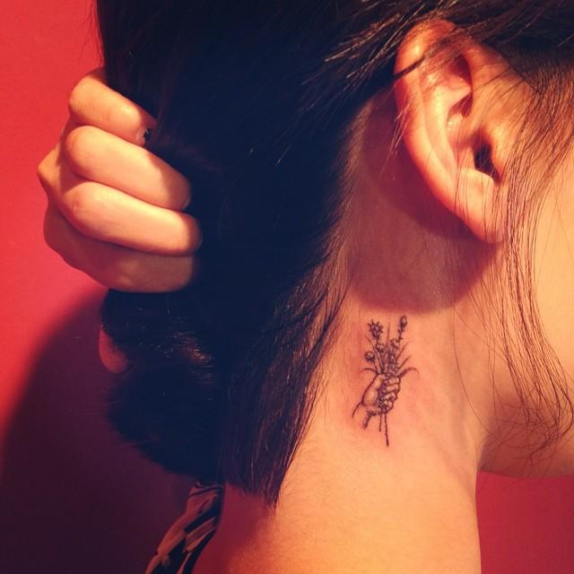 tatouage tres petit 249