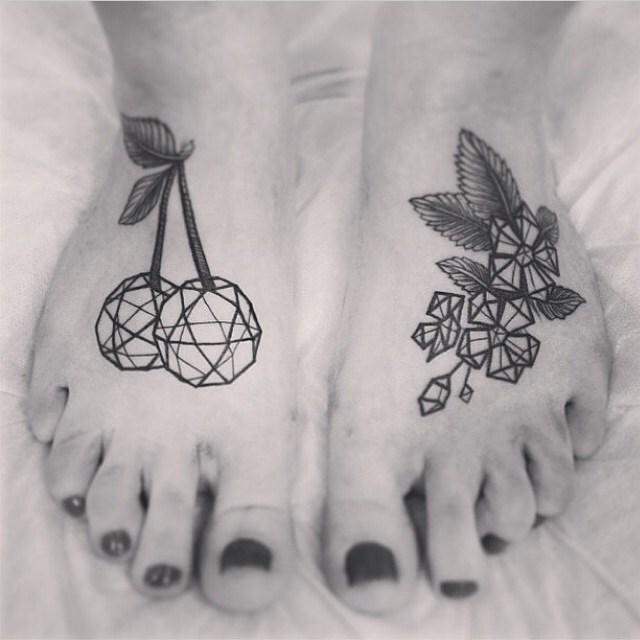 tatouage cerises 13