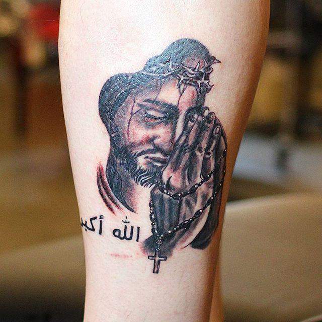 tatouage jesus 07