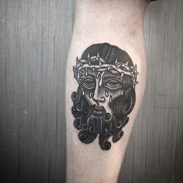 tatouage jesus 23