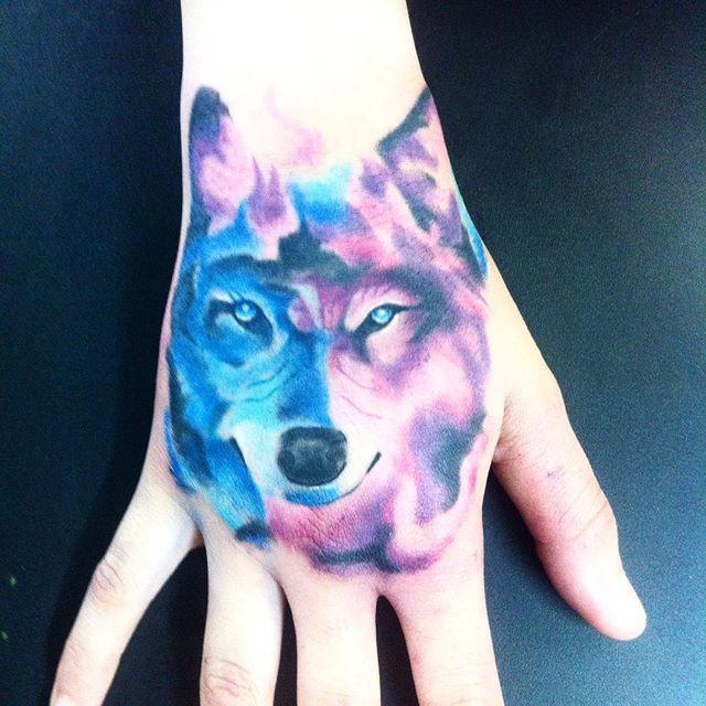 tatouage loup 03