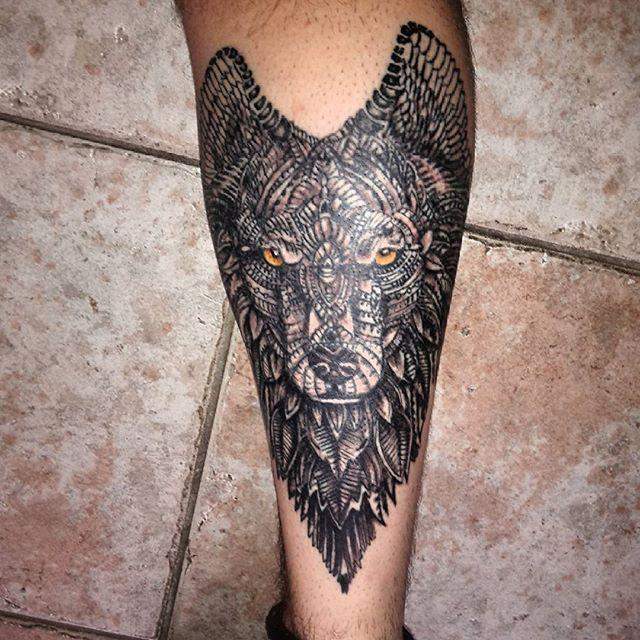 tatouage loup 125