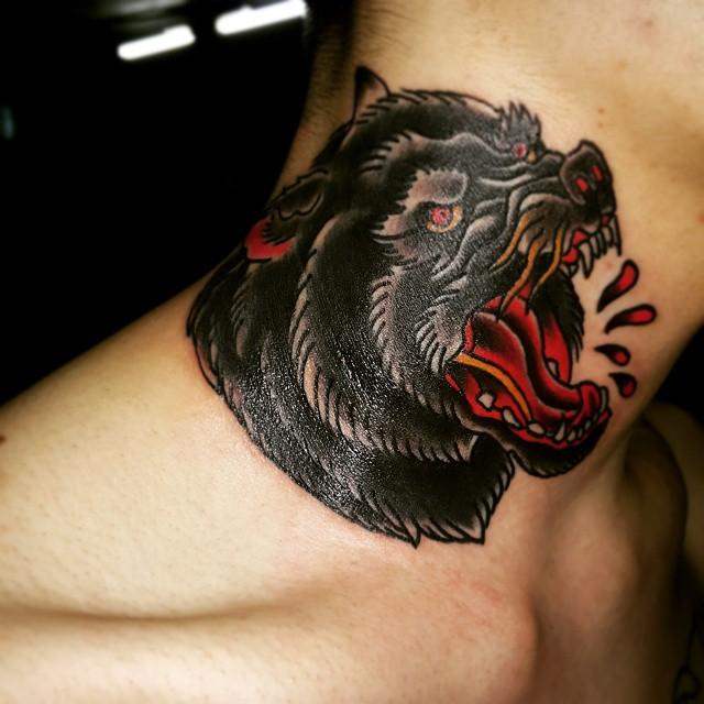 tatouage loup 53