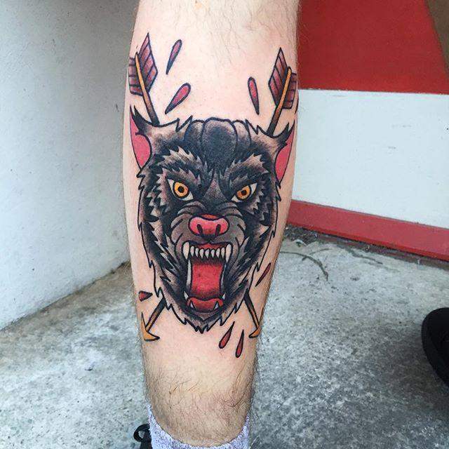 tatouage loup 59