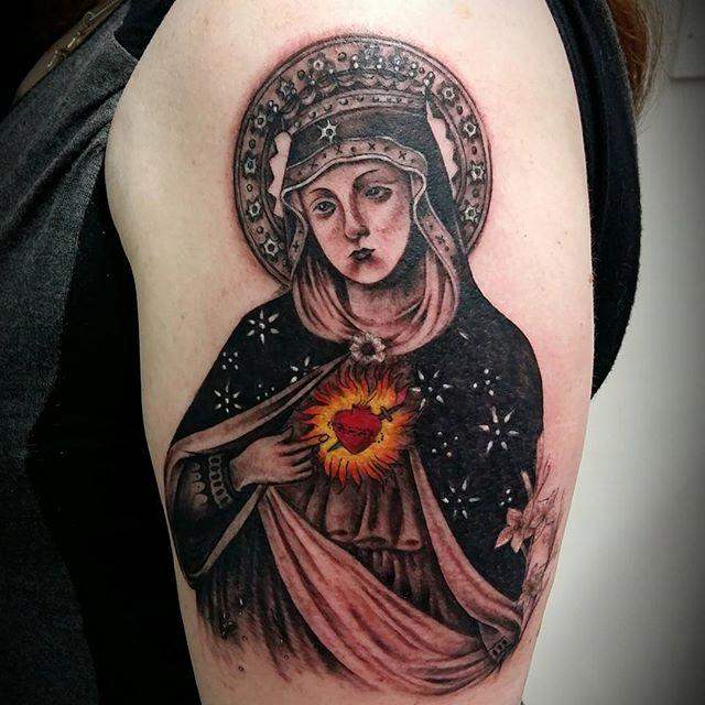 tatouage vierge marie 63