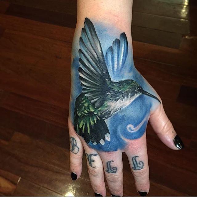 50 Tatouages d'oiseaux : Moineaux, aigles, colombes et corbeaux